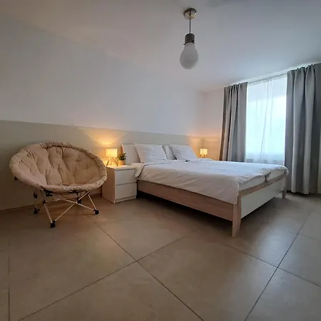 Kernsaniert Barrierefrei Διαμέρισμα *