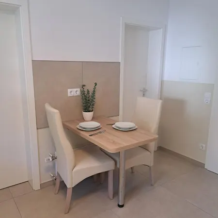 Apartment Kernsaniert Barrierefrei *