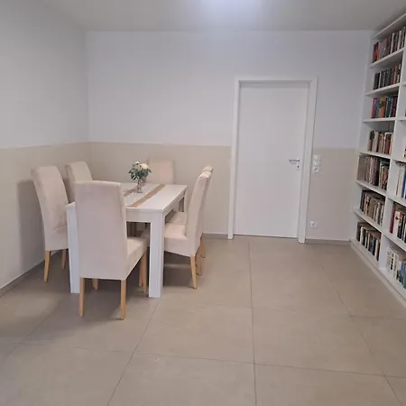 Kernsaniert Barrierefrei Apartment Vlotho