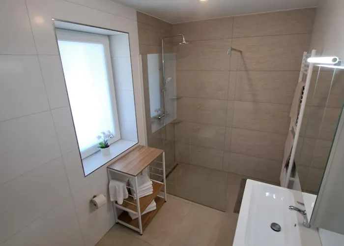 Kernsaniert Barrierefrei Apartman